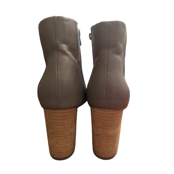 Vionic Kennedy Oyster leather ankle block heel boot booties 8 - Picture 4 of 9